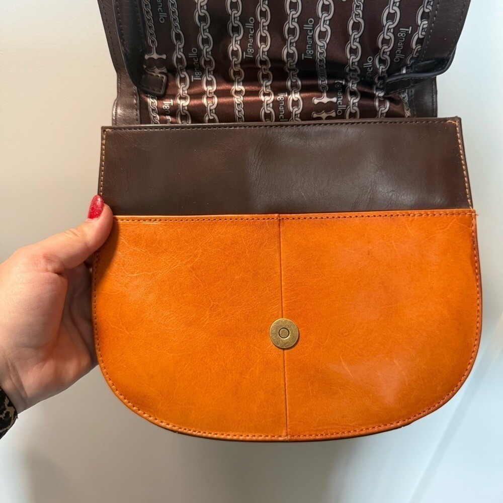 Tignanello Orange Leather Flap Front Saddle Bag Crossbody Accordion Style‎ Purse - Picture 9 of 12